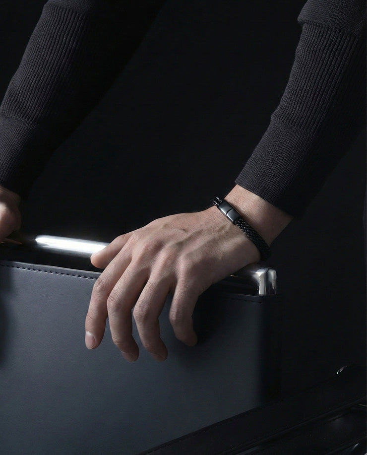 Black Phantom Chain™ – Luxury Men's Bracelet