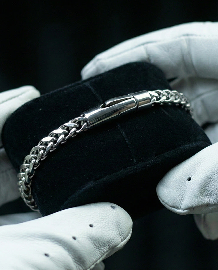 Loom & Looster – Onyx Chain Bracelet for Men